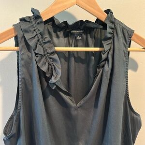 Banana Republic XL Charcoal Gray V-Neck Ruffle Sleeveless Blouse Top
